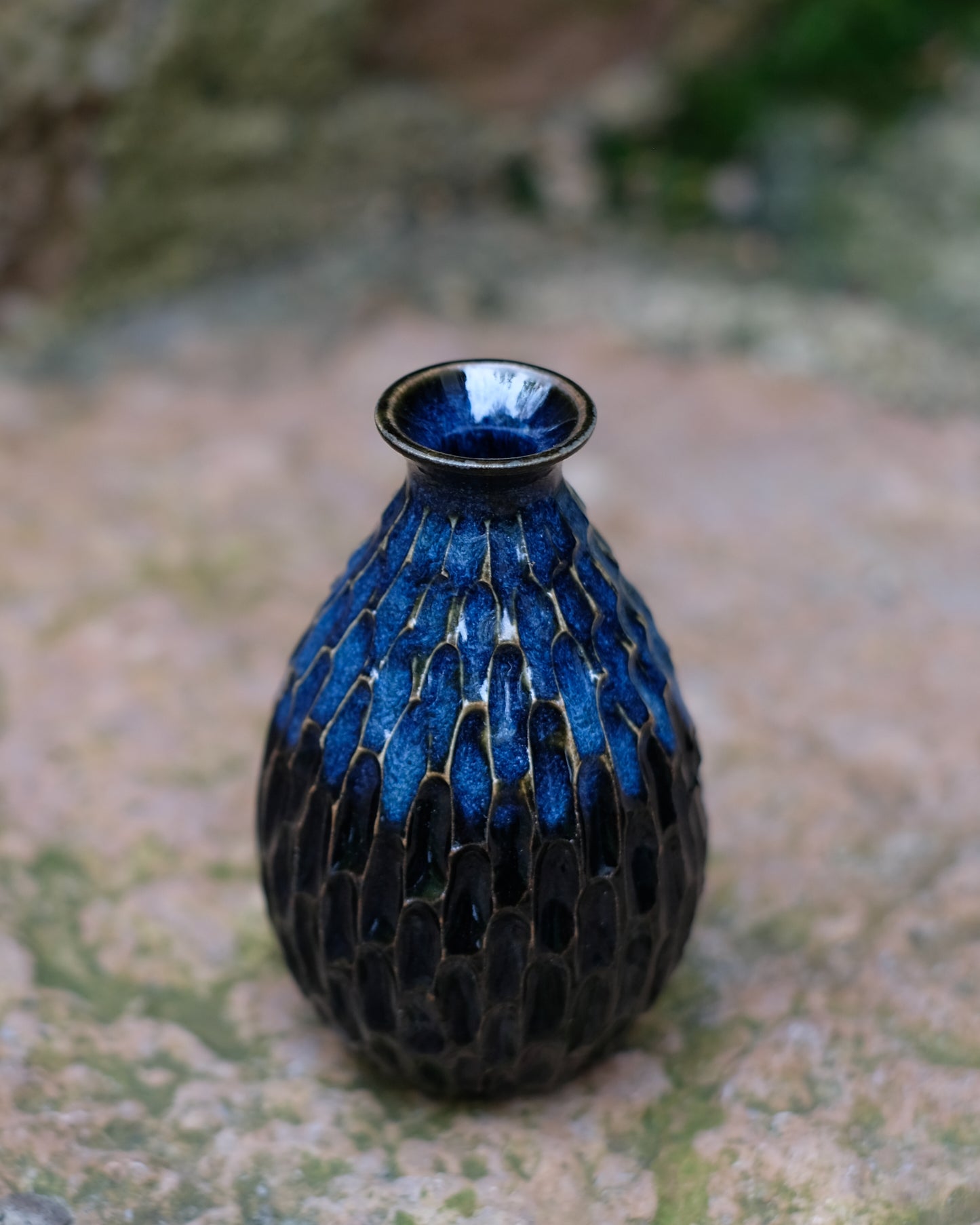 Sticklingsvas, blåsvart