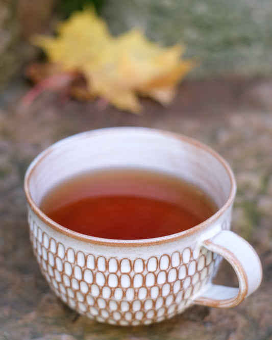 Drejad och karvad tekopp 6 dl